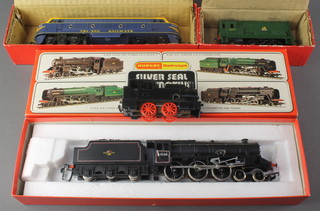 A Hornby Silver Seal locomotive R.859 B.R. 4-6-0 locomotive black 5 class boxed, a Hornby O gauge R.156 double ended diesel loco (T.C.series), a R.152 0-60 diesel shunter in green livery boxed and a clockwork tank engine 