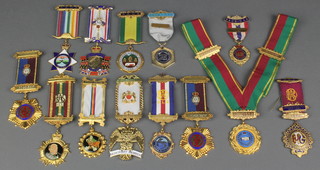 A quantity of Royal Antediluvian Order of Buffalos jewels  