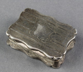 A Victorian rectangular silver vinaigrette with engine turned decoration and vacant cartouche Birmingham 1865 1 1/4" 