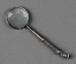 A Sterling silver handled magnifying glass 3"  