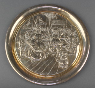 A Birmingham Mint Christmas 1974 repousse silver plaque with Dickensian scene, Sheffield 1974, 208 grams 