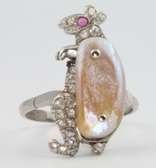An 18ct white gold rose diamond, mother of pearl and ruby ring in the form of a mouse, size O