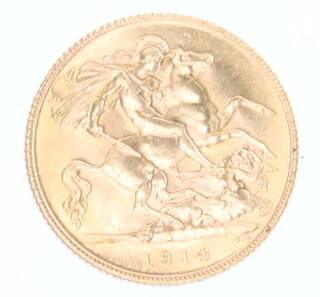 A half sovereign 1914