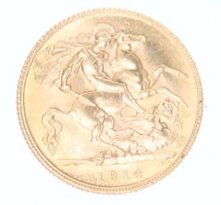 A half sovereign 1914