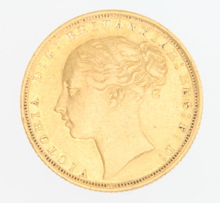 A sovereign 1871