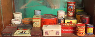 A Carr & Co Ltd biscuit tin, an O-Cedar Slip-on No.10 mop tin, a Madras curry powder tin, various other tins 