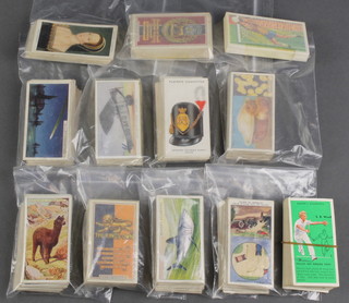 A quantity of Wills, Gallaghers and Players loose cigarette cards