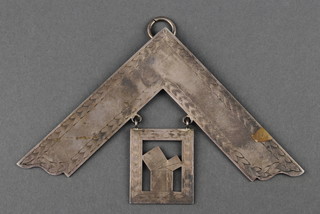 A Masonic silver past master collar jewel Birmingham 1929, 62 grams