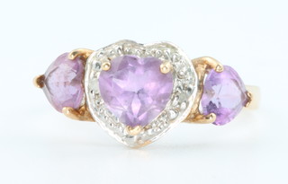 A 10ct yellow gold amethyst and diamond heart shaped rings, size M 