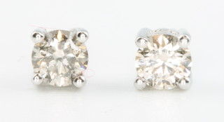 A pair of white gold diamond ear studs approx. 0.45ct 