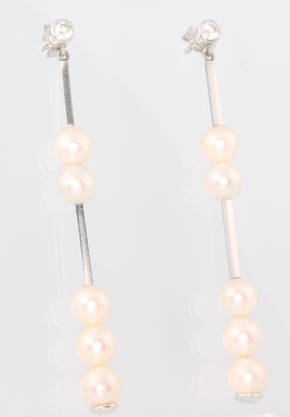 A pair 9ct white gold cultured pearl ear drops