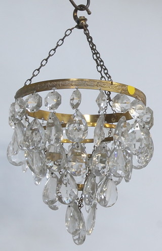 A circular glass 3 tier light fitting hung oval cut glass pendants 9"h x 8" diam. 