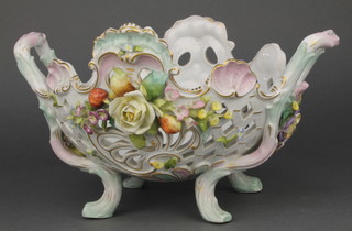 A late 19th Century German porcelain centrepiece 12" 
