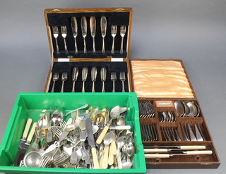 2 silver plated cased sets and minor cutlery 