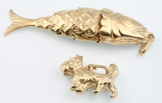 2 9ct yellow gold charms - Scottie dog and fish 4.1 grams  