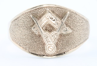 A 9ct yellow gold Masonic signet ring size X, 8.6 grams