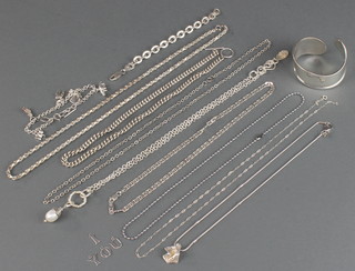 Minor silver jewellery