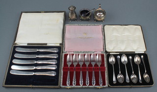 An Edwardian 3 piece silver condiment Sheffield 1902, a cased set of silver teaspoons and minor cutlery 100 grams