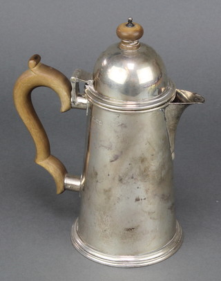 A Queen Anne style silver coffee pot with fruitwood mounts  1931 8", 23 ozs gross
