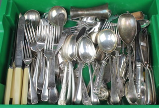 A quantity of Kings Pattern and other silver plated cutlery 