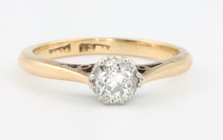 An 18ct yellow gold single stone diamond ring size I 