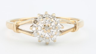 A 9ct yellow gold diamond set ring size N 
