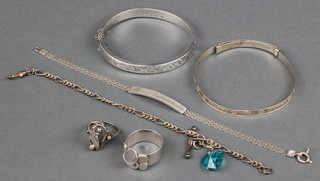 2 silver bangles, 2 rings and 2 bracelets, 47 grams