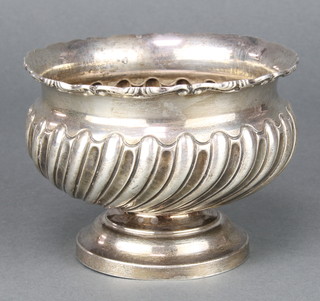 A Victorian silver pedestal bowl with demi-fluted decoration London 1897 195 grams 