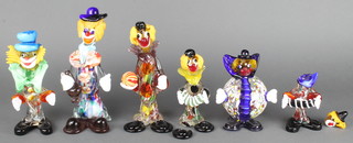 A Murano coloured glass figure of a clown 10", 5 others 