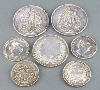 7 Edwardian silver horticultural medallions, 327 grams