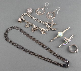 A fancy link silver necklace 14", minor silver jewellery, 70 grams