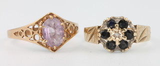 2 9ct yellow gold gem set rings, size L 1/2 and Q