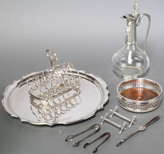 A silver plated 7 bar toast rack and minor plated items 