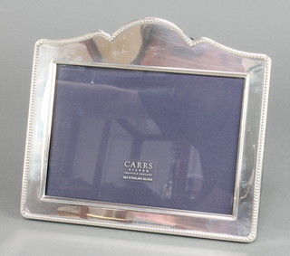 A 925 standard dome topped photograph frame 7 1/2" x 8 1/2" 