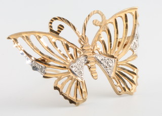 A 9ct yellow gold butterfly brooch 4 grams