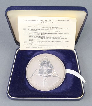 A limited edition silver commemorative medallion - Mans First Moon Landing 20.7.69 AD, no. 1110/2500, 70 grams