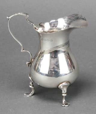 A silver baluster cream jug on hoof feet Birmingham 1925, 86 grams 