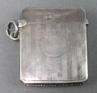 A silver vesta with engine turned decoration Birmingham 1919, 24 grams