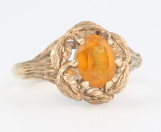 A 9ct yellow gold citrine ring size M 