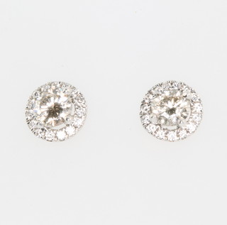A pair of 18ct white gold diamond ear studs approx. 0.41ct 