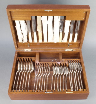 A mahogany canteen containing a quantity of plated flatware for 6 