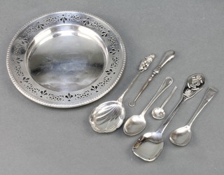 A silver dish with pierced rim Sheffield 1926 and 5 minor spoons