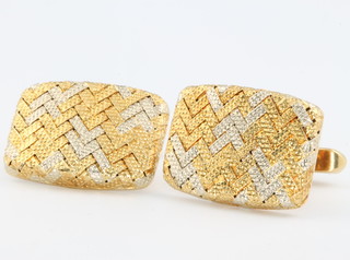 A pair of 1970's 18ct 2 colour gold cufflinks, 16 grams