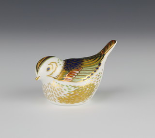 A Royal Crown Derby Imari pattern paperweight  in the form of a Bird with gold stopper 3 1/2" 