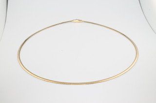 A 9ct 2 colour gold necklace 14.6 gramms