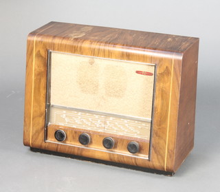 A Pye Cambridge radio contained in a walnut case 15"h x 19"w x 9"d 