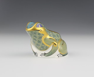 A Royal Crown Derby Imari pattern paperweight Fountain Frog with gold stopper 3" 