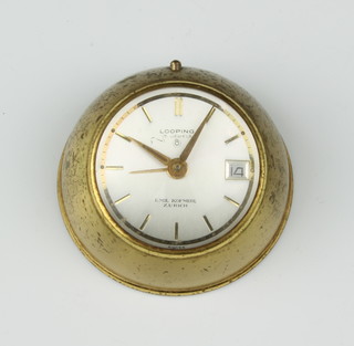 A vintage Looping table calendar timepiece,  62mm
