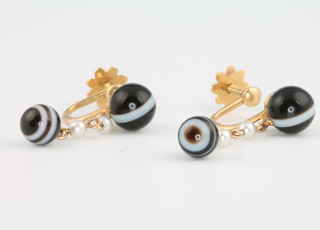A pair of Victorian agate and pearl earrings