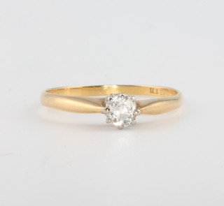 An 18ct single stone diamond ring 0.33ct, size Q